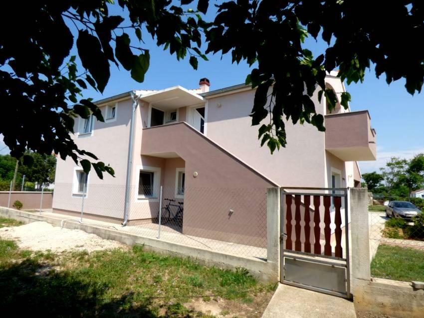Apartments Branko نين المظهر الخارجي الصورة