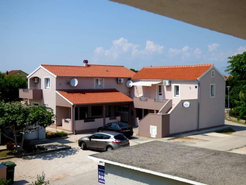Apartments Branko نين المظهر الخارجي الصورة